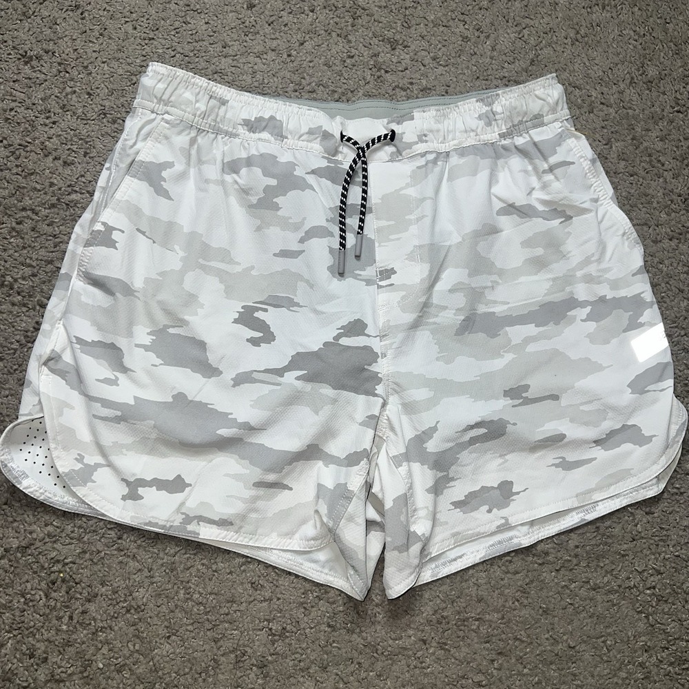 Legends Men's Workout Luka Shorts Lined Gray Camo Size Large 7"